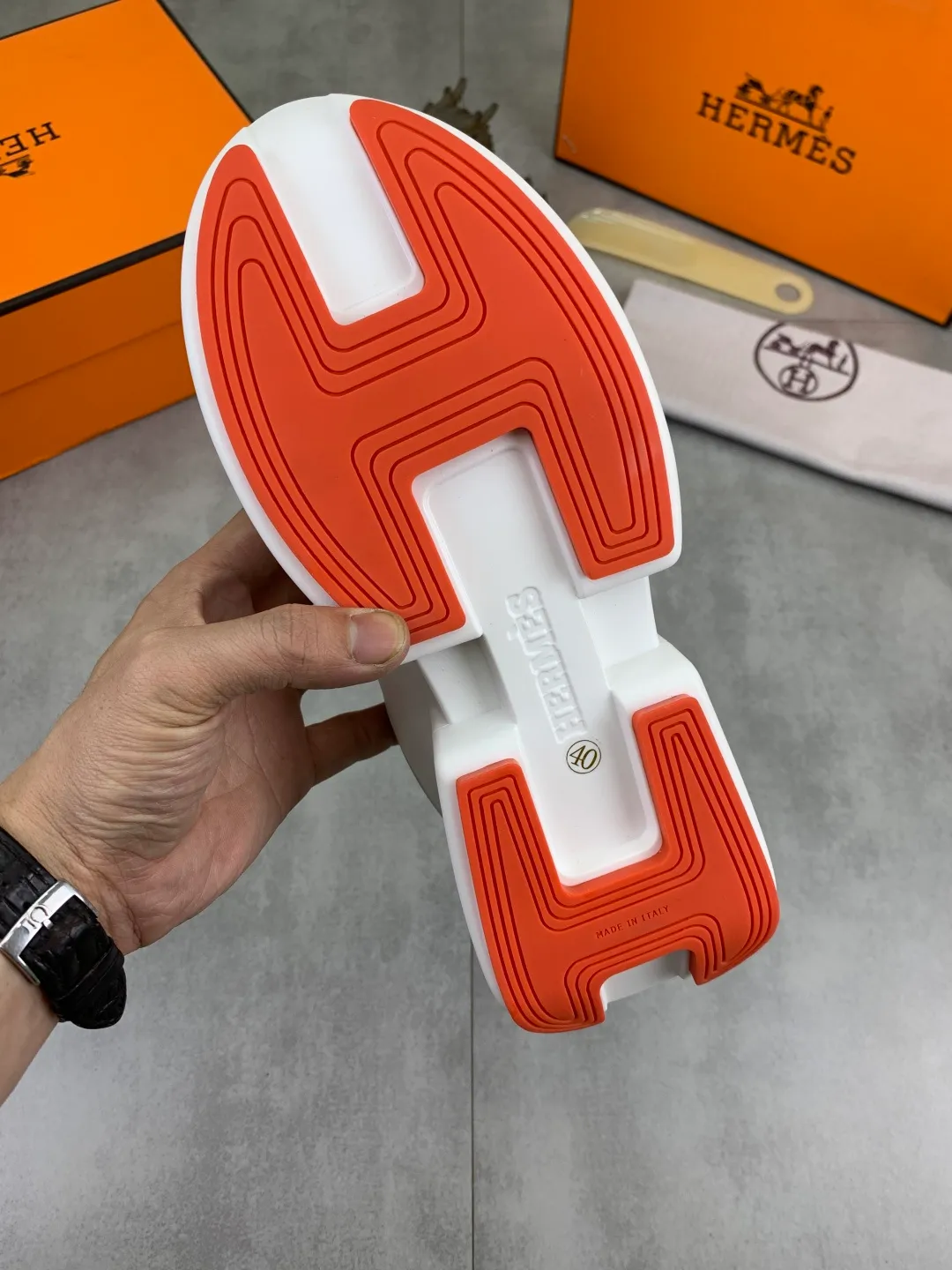 Men's shoes 💰P460 new style [HERMES] Hermès - High-end quality original order - Upper: 🔝 Napa calfskin, sewn brand 'H' totem - Inner: water-dyed cowhide - Outsole: ultra-light TPU foam; molded outsole - Ultra-high quality control·Fine workmanship: highlighted (high-end·luxury·grade) -Size: 38-44 (45 can be customized)·